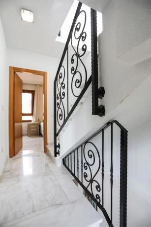 Casa independiente en calle los Marines