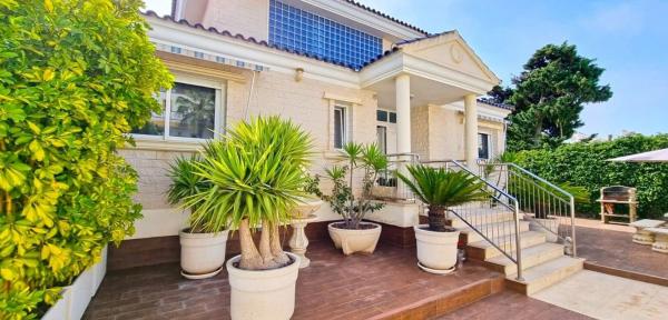 Chalet en Barrio El Molino