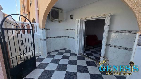 Chalet adosado en calle la Lecha s/n