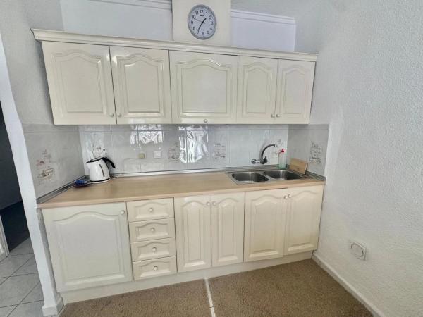 Casa independiente en calle Liszt