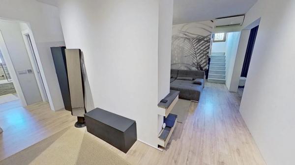 Casa independiente en calle Huelma, 3