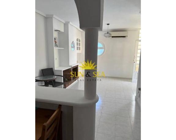 Chalet en Barrio Los Balcones - Los Altos del Edén