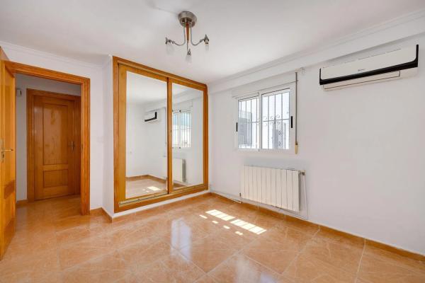 Chalet en calle Aitana-Urb, 6