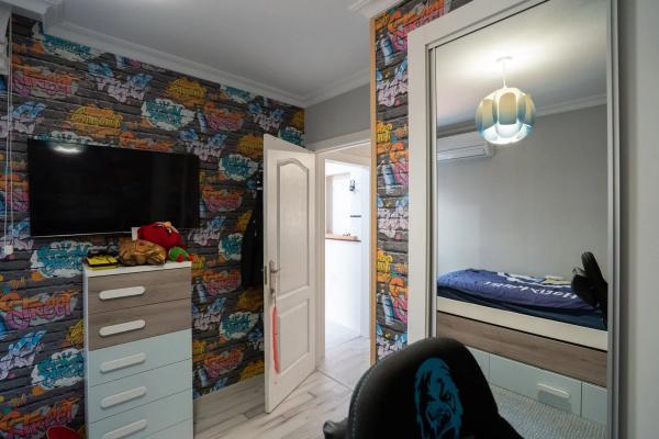 Chalet adosado en calle Argolidas