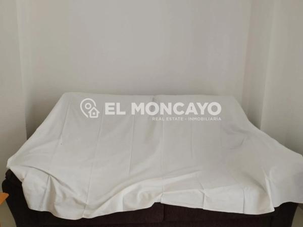 Chalet adosado en calle Doña Rodríguez