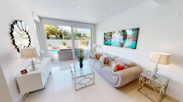 Casa independiente en calle Patricio Zammit, 50