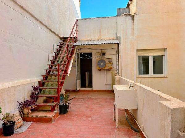 Chalet pareado en calle Gumersindo