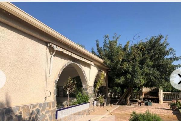 Casa independiente en calle Gutiérrez de Cárdenas s/n