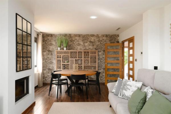 Casa independiente en calle Francisco Mollà Soler