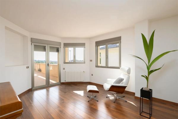 Casa independiente en calle Francisco Mollà Soler