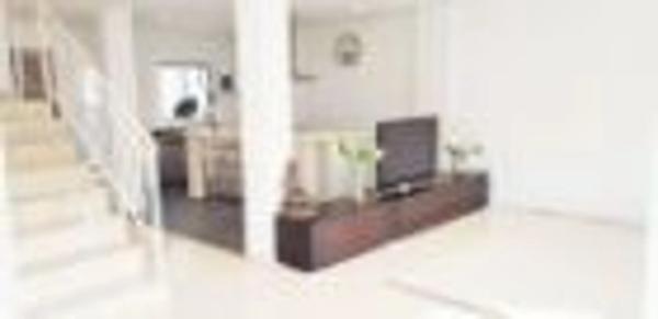 Chalet adosado en calle Botellas, 13