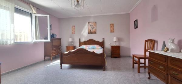 Casa independiente en Urbanización Limoneros