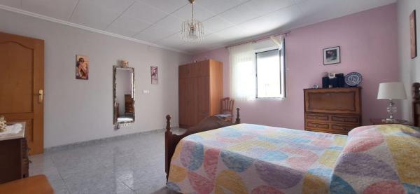 Casa independiente en Urbanización Limoneros