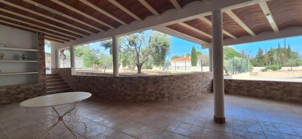 Casa independiente en Urbanización Limoneros