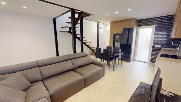 Chalet adosado en Cl Emilio Hernandez Selva