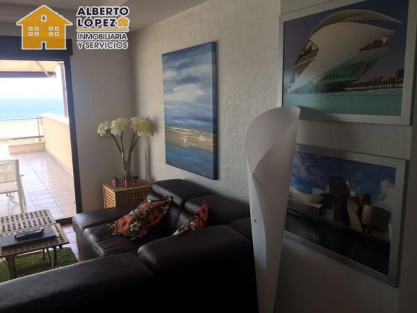 Chalet en Arenales del Sol