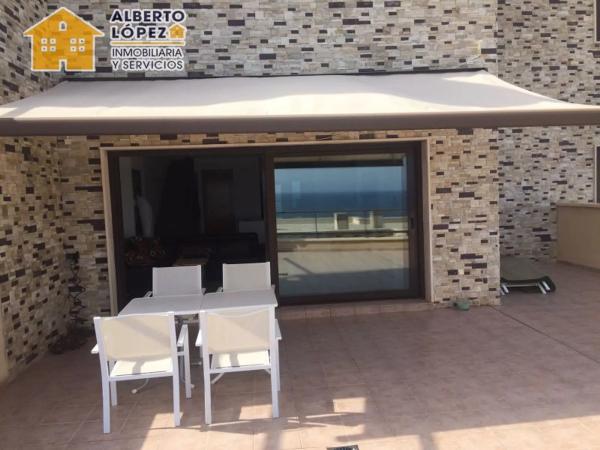 Chalet en Arenales del Sol