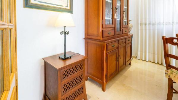 Casa independiente en calle Pino Verde