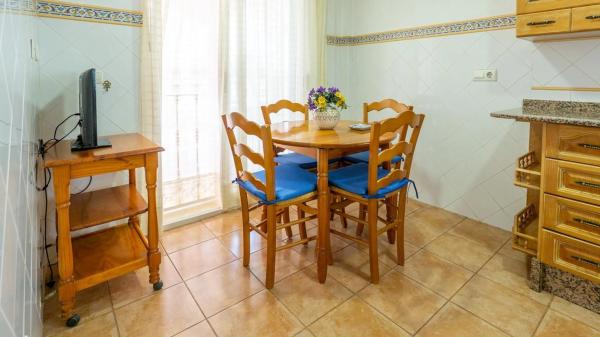 Casa independiente en calle Pino Verde