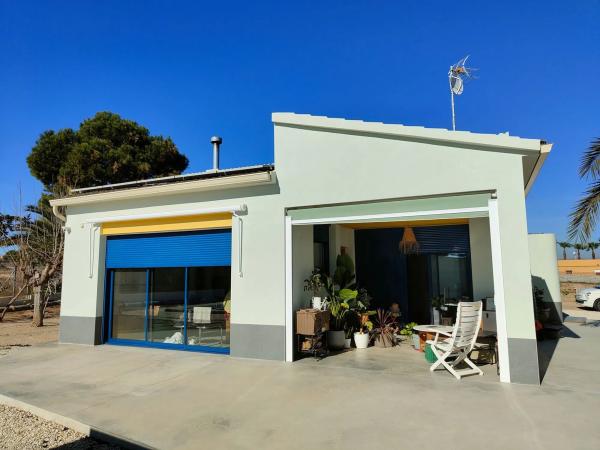 Casa independiente en camino del Cementerio, 183