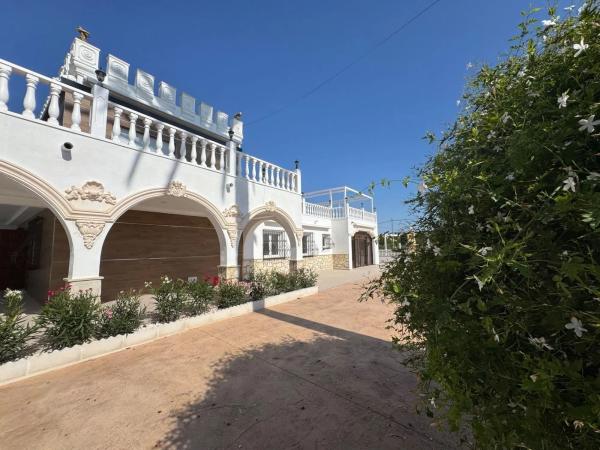 Casa independiente en Partida Marina