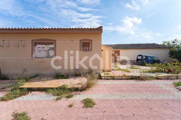 Casa independiente en Cv-855