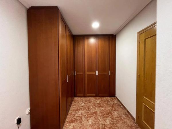 Casa independiente en calle Alcalde Juan Hernández