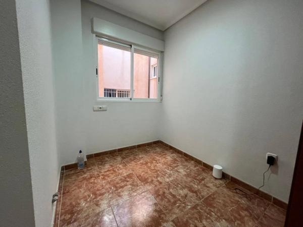 Casa independiente en calle Alcalde Juan Hernández