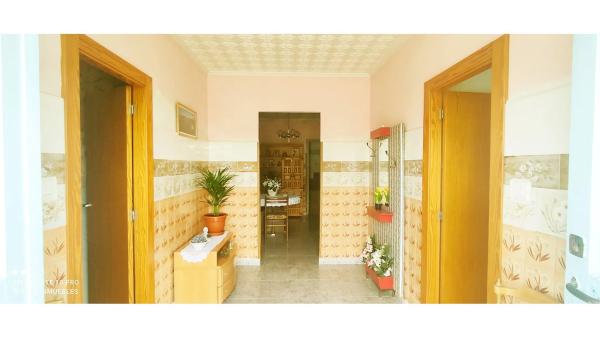 Casa independiente en carretera de Torrellano al Aeropuerto, 96