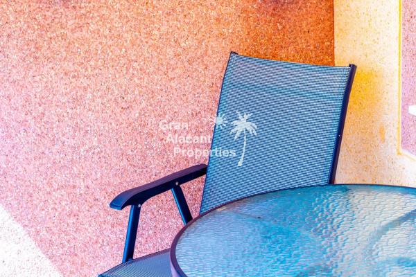 Chalet adosado en calle Orden Dórico