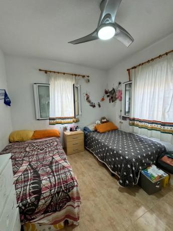 Chalet pareado en Aviguda Oceania