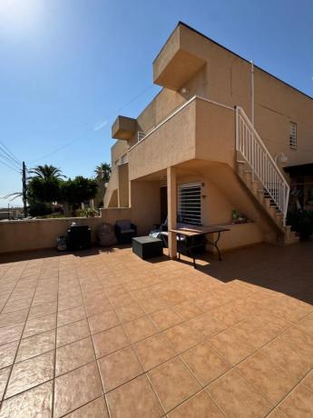 Chalet pareado en Aviguda Oceania