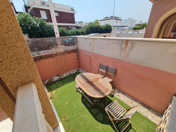 Casa independiente en calle Caridad Soler Durá, 80