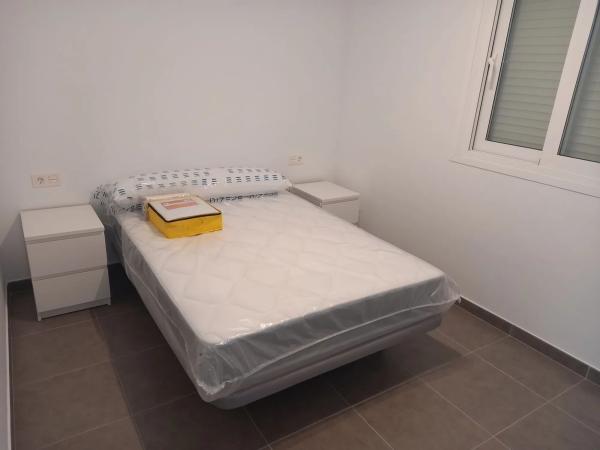 Chalet adosado en calle de Xipre, 70