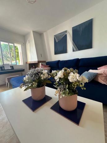 Chalet pareado en calle Monte de Santa Pola, 10