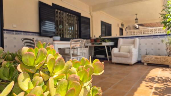 Chalet adosado en calle La Rioja, 15