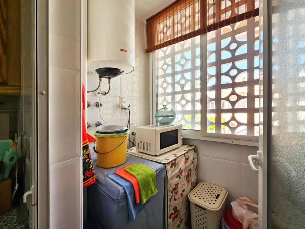 Casa independiente en avenida de Polonia