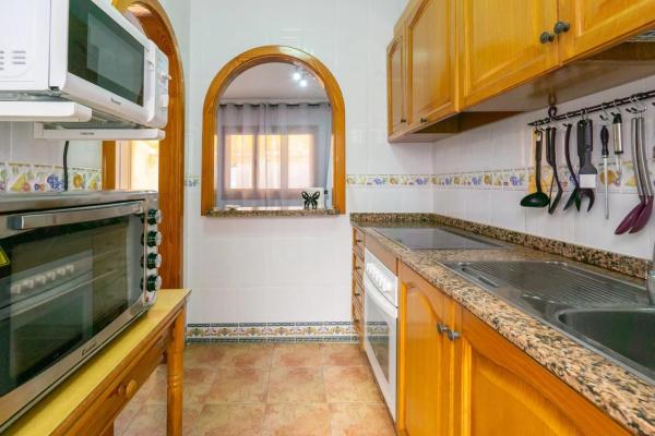 Casa independiente en calle Monte de Santa Pola