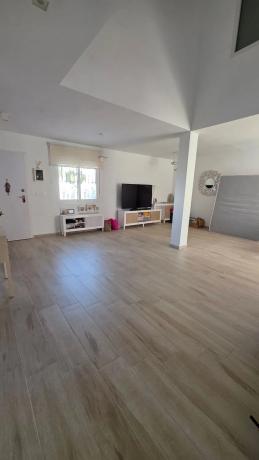 Chalet adosado en calle Malta, 86