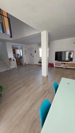 Chalet adosado en calle Malta, 86