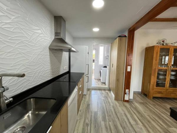 Casa independiente en calle de Finlandia