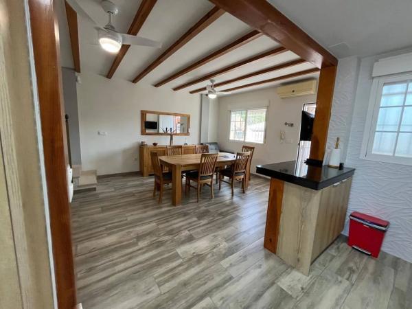 Casa independiente en calle de Finlandia