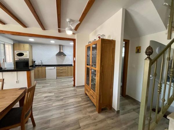 Casa independiente en calle de Finlandia