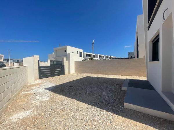 Casa independiente en calle de Xipre