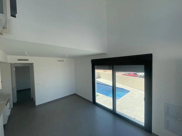 Casa independiente en calle de Xipre