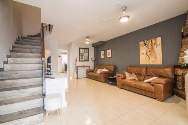 Chalet adosado en calle Monte de Santa Pola s/n