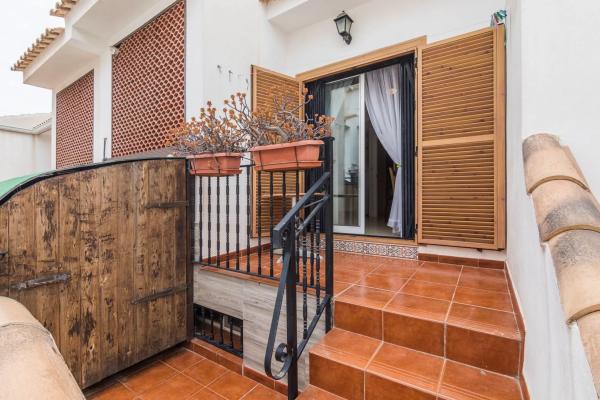 Chalet adosado en calle Monte de Santa Pola s/n