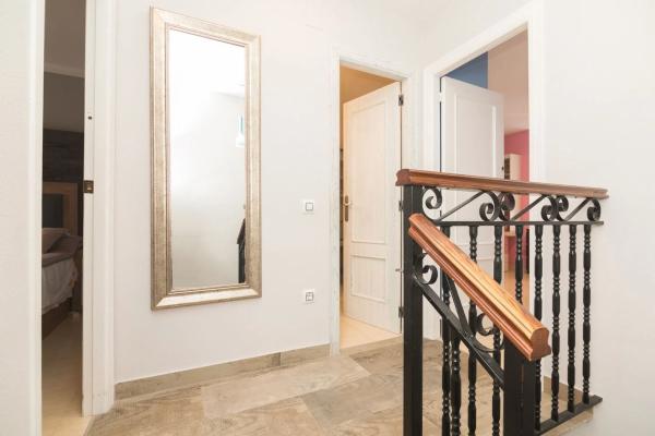 Chalet adosado en calle Monte de Santa Pola s/n