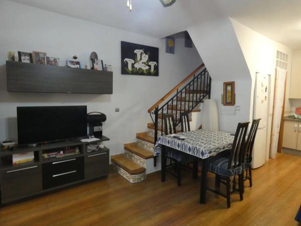 Chalet adosado en calle Ermita San Sebastián