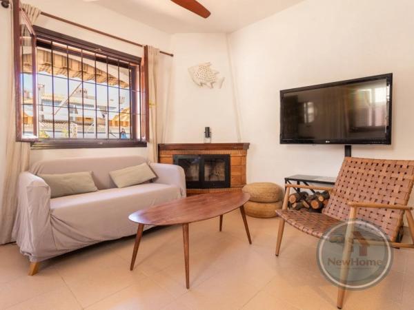 Chalet pareado en calle del Cadafal